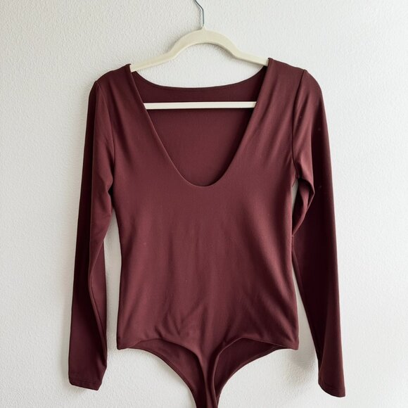 NWOT Nuuds Open Back Bodysuit Medium Black Cherry Slimming Bodycon Holiday Top - Picture 5 of 10